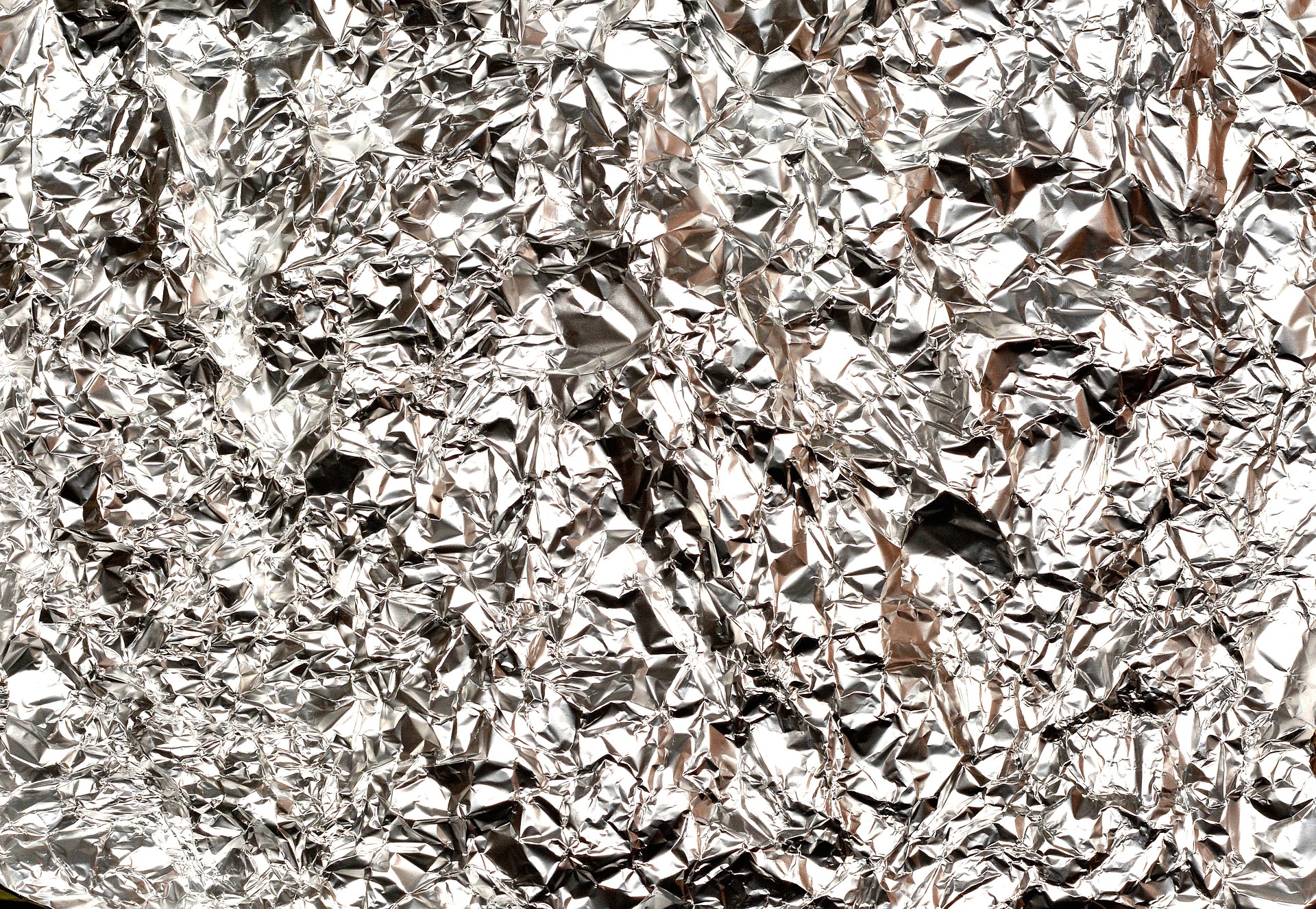 Aluminum Foil 647228 1920 (1)