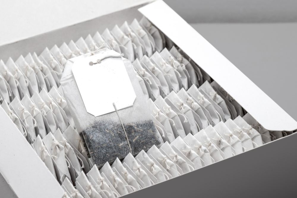 tea-bags-carton-box-set-close-up-blank-template-mock-up-branding-product