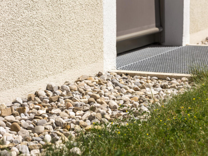 Drainage System Floor Around Perimeter House Gravel Floor Stainless Drain Grate Drain Stones