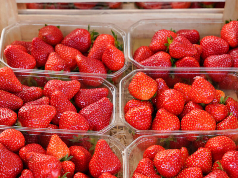 Strawberry Red Strawberries Plastic Trays Sale Store Market Background