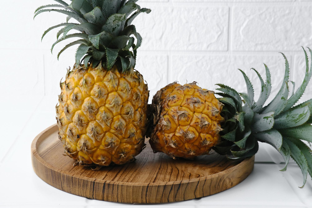 ripe-pineapple-nanas-madu-white-background-selective-focus-image