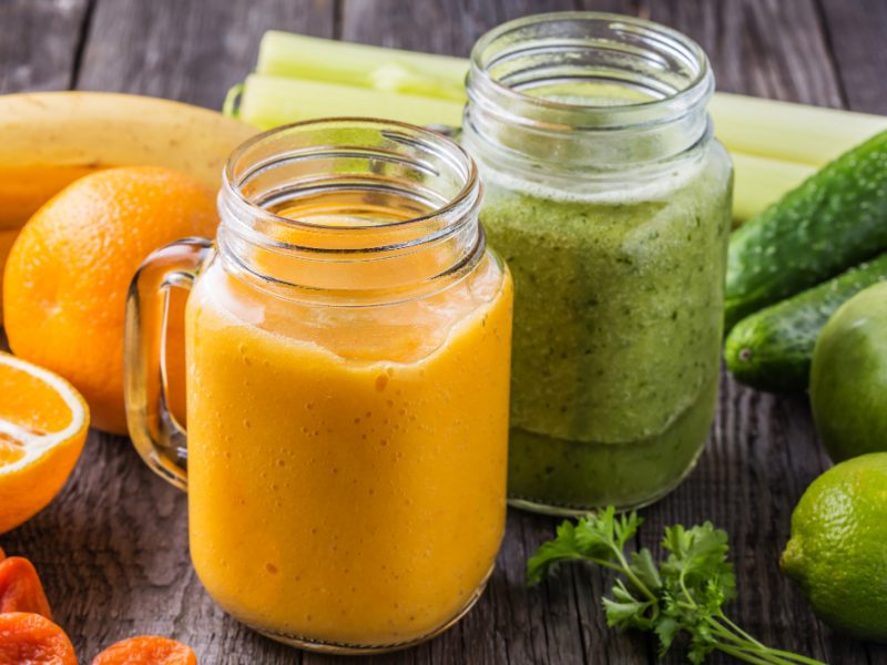delicious-smoothies-with-ingredients-table